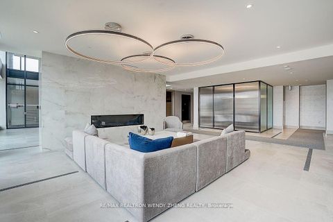 Photo 39 at 1201 - 185 Deerfield Road, Central Newmarket, Newmarket