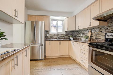 Photo 7 at 157 Angus Drive, Don Valley Village, Toronto