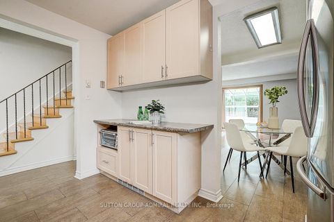 Photo 8 at 157 Angus Drive, Don Valley Village, Toronto