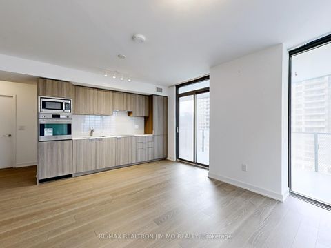 Photo 10 at 1208 - 11 Wellesley Street W, Bay Street Corridor, Toronto