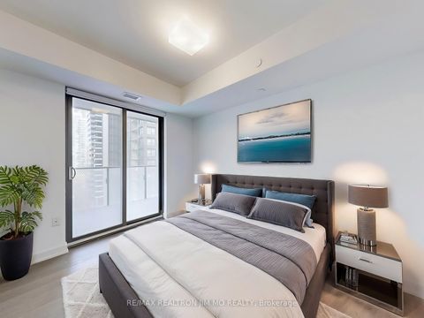 Photo 17 at 1208 - 11 Wellesley Street W, Bay Street Corridor, Toronto