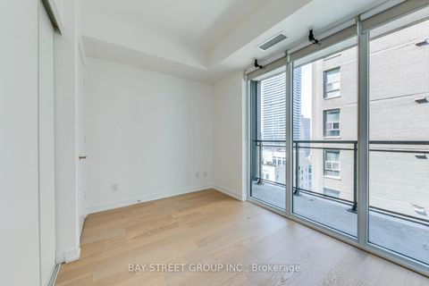 Photo 26 at 1601 - 17 Dundonald Street, Yonge Corridor, Toronto