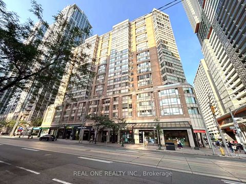 Photo 1 at 1012 - 711 Bay Street, Bay Street Corridor, Toronto