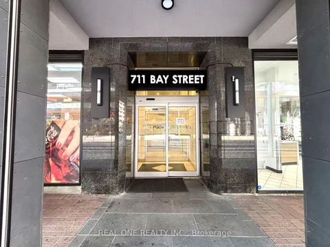 Photo 2 at 1012 - 711 Bay Street, Bay Street Corridor, Toronto