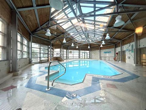 Photo 37 at 1012 - 711 Bay Street, Bay Street Corridor, Toronto