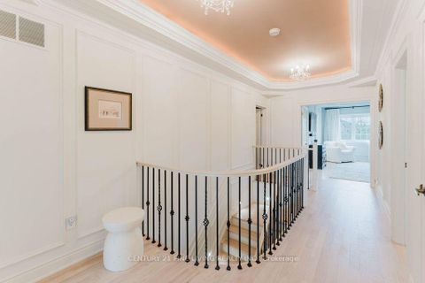 Photo 17 at 96 Wolf Creek Crescent, Patterson, Vaughan