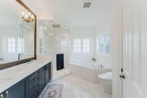 Photo 19 at 96 Wolf Creek Crescent, Patterson, Vaughan