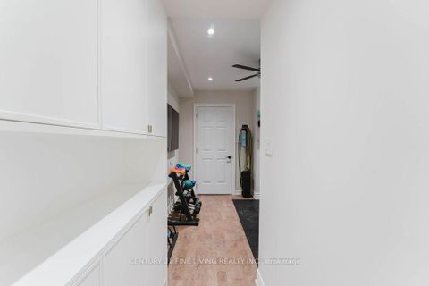 Photo 38 at 96 Wolf Creek Crescent, Patterson, Vaughan