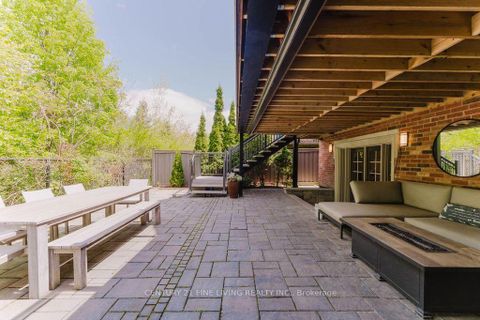 Photo 43 at 96 Wolf Creek Crescent, Patterson, Vaughan