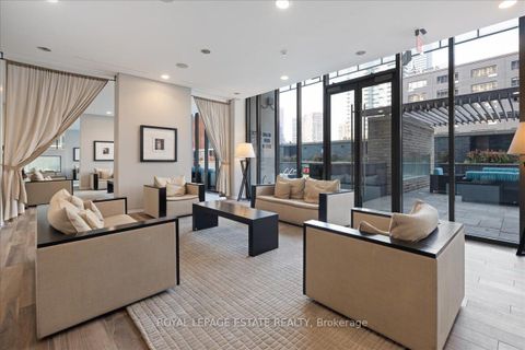 Photo 24 at 811 - 33 Charles Street E, Yonge Corridor, Toronto
