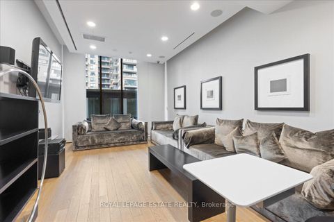 Photo 28 at 811 - 33 Charles Street E, Yonge Corridor, Toronto