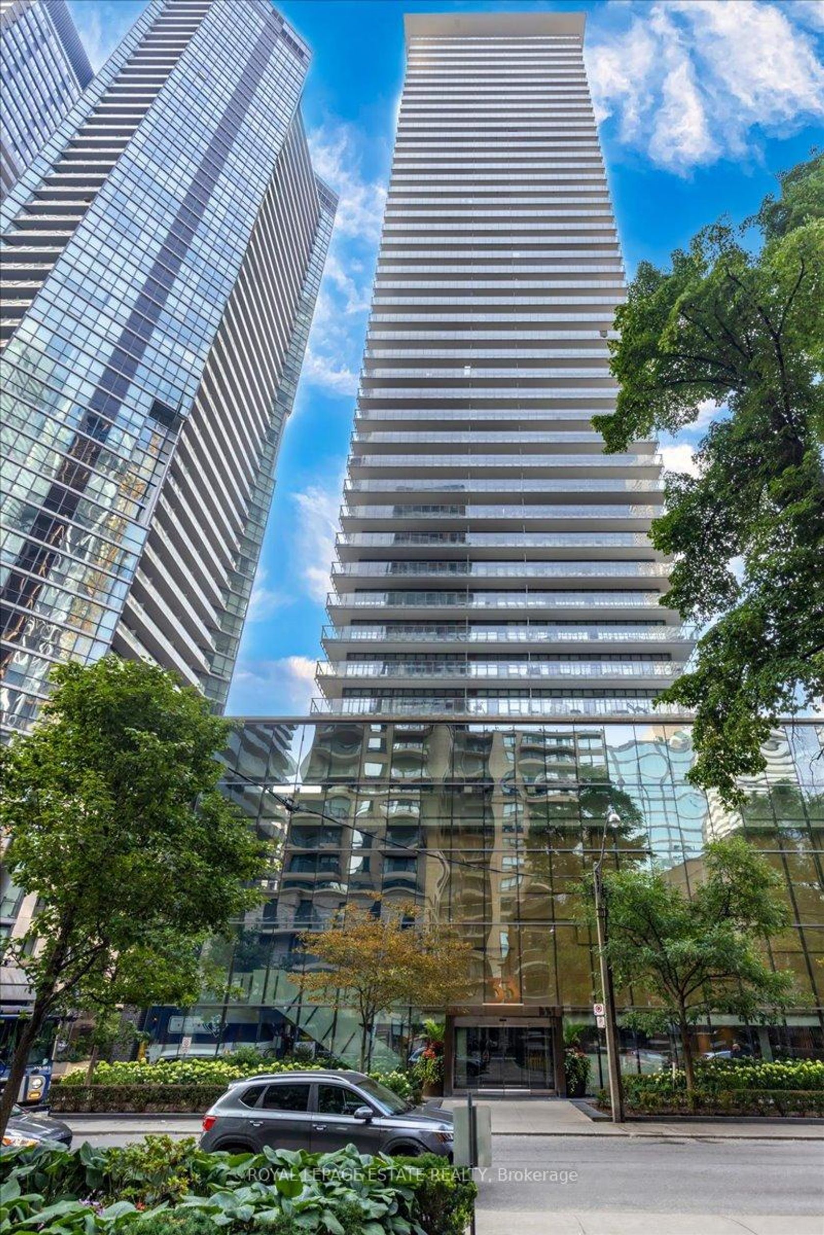 811 - 33 Charles Street E, Yonge Corridor, Toronto 