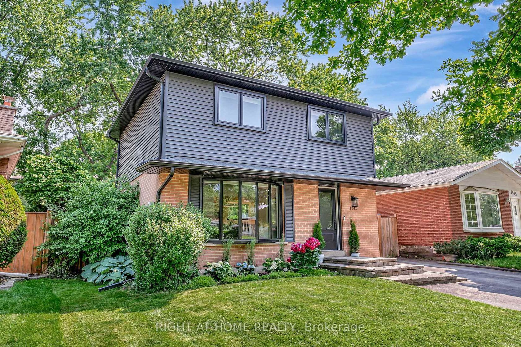 1349 Oxford Avenue, CP College Park, Oakville 