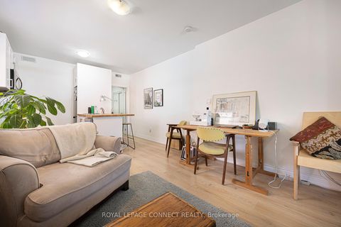 Photo 4 at 5 Rosethorn Avenue, Pellam Park, Toronto