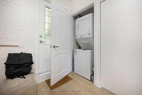 Photo 10 at 5 Rosethorn Avenue, Pellam Park, Toronto