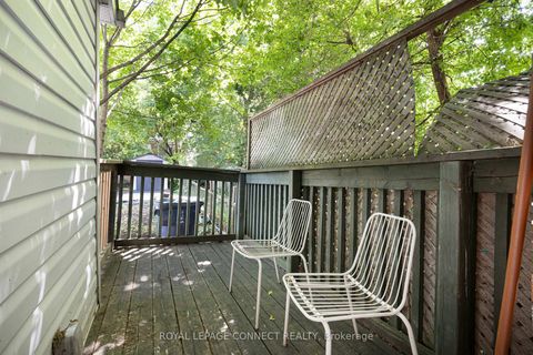 Photo 11 at 5 Rosethorn Avenue, Pellam Park, Toronto
