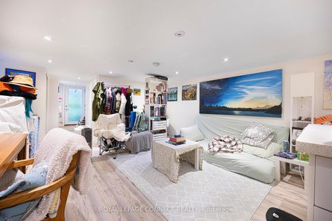 Photo 25 at 5 Rosethorn Avenue, Pellam Park, Toronto