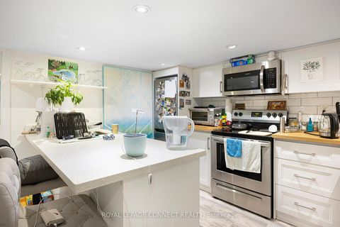 Photo 27 at 5 Rosethorn Avenue, Pellam Park, Toronto