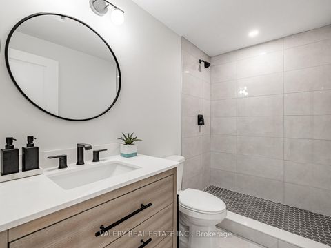 Photo 26 at 41 Chorus Crescent, Kleinburg, Vaughan