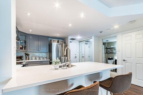 Photo 9 at 1614 - 705 King Street W, Niagara, Toronto