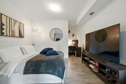 Photo 18 at 301 - 25 Lower Simcoe Street, Waterfront Communities C1, Toronto