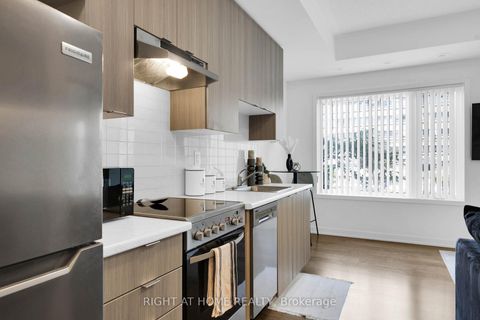 Photo 13 at 213 - 5131 Sheppard Avenue E, Malvern, Toronto