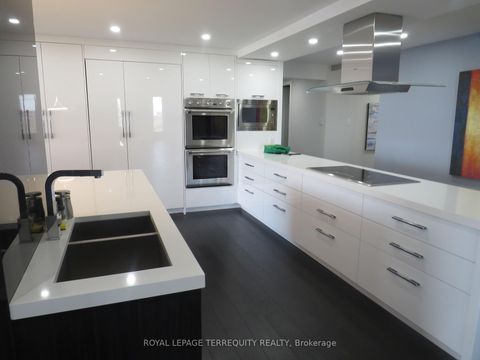 Photo 6 at 3305 - 2045 Lake Shore Boulevard W, Mimico, Toronto Photo 6 at 3305 - 2045 Lake Shore Boulevard W, Mimico, Toronto