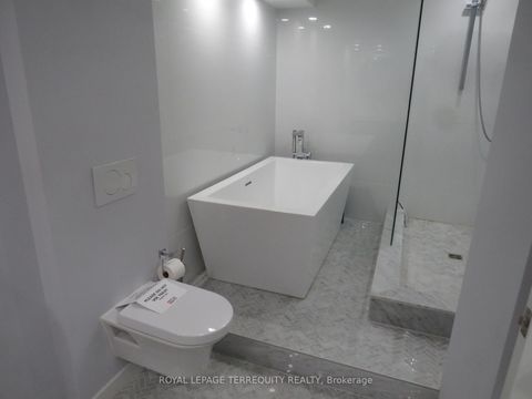 Photo 11 at 3305 - 2045 Lake Shore Boulevard W, Mimico, Toronto