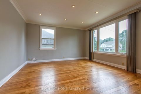 Photo 4 at 101 Eastville Avenue, Cliffcrest, Toronto
