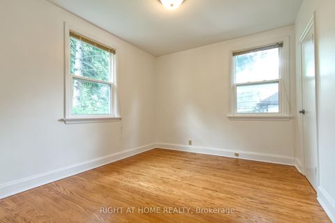 Photo 13 at 101 Eastville Avenue, Cliffcrest, Toronto