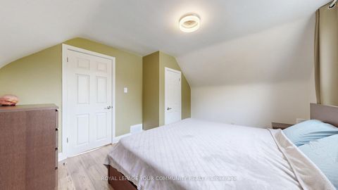 Photo 18 at 44 Reaman Street, Mill Pond, Richmond Hill