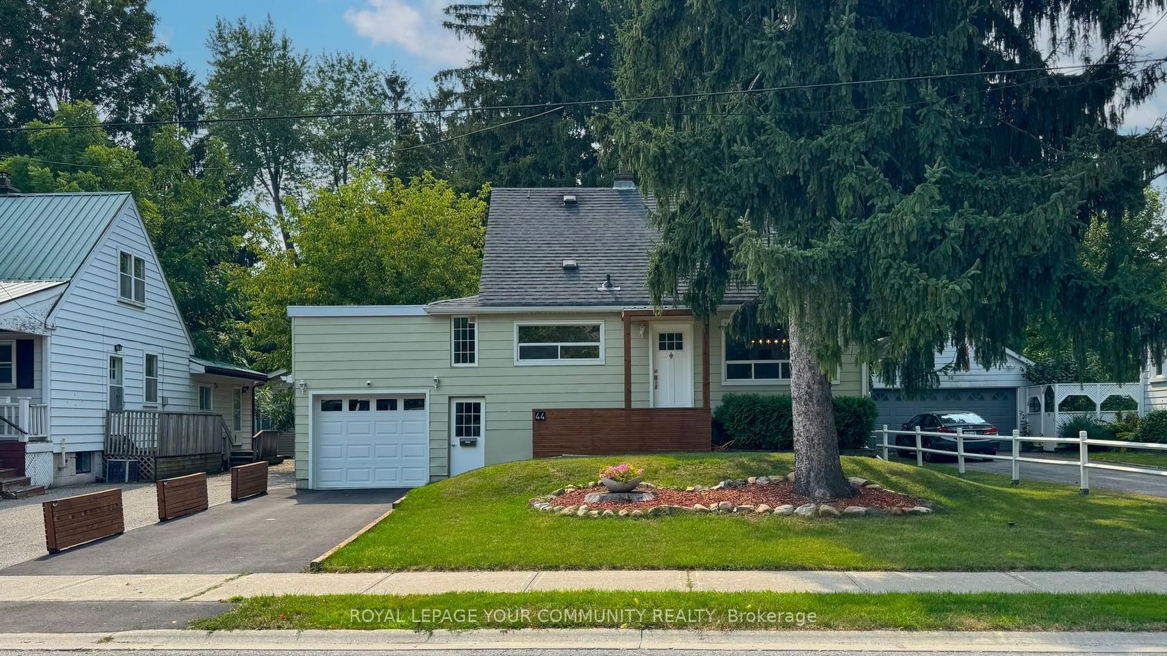 44 Reaman Street, Mill Pond, Richmond Hill 