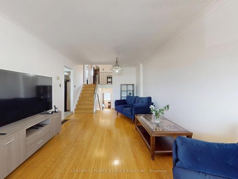 Photo 5 at 42 Clayhall Crescent, York University Heights, Toronto