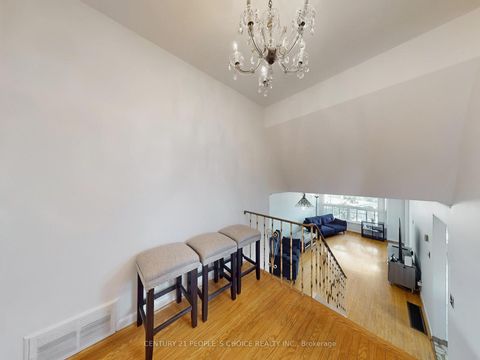 Photo 13 at 42 Clayhall Crescent, York University Heights, Toronto