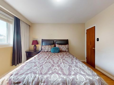 Photo 15 at 42 Clayhall Crescent, York University Heights, Toronto