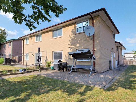 Photo 30 at 42 Clayhall Crescent, York University Heights, Toronto