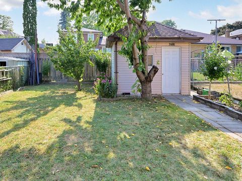 Photo 31 at 42 Clayhall Crescent, York University Heights, Toronto