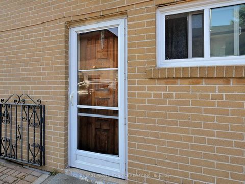 Photo 34 at 42 Clayhall Crescent, York University Heights, Toronto