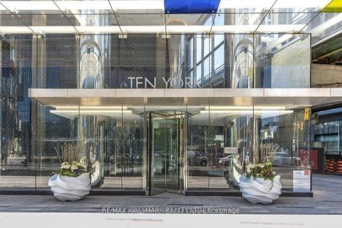 Photo 4 at 4107 - 10 York Street, Waterfront Communities C1, Toronto