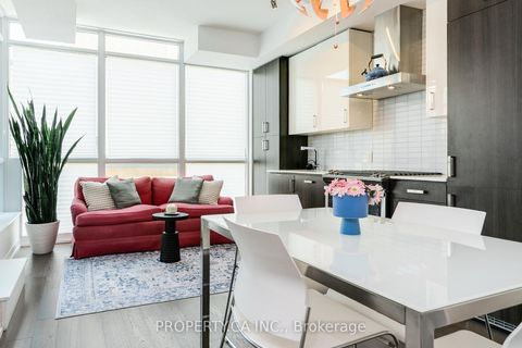 Photo 3 at 207 - 36 Howard Park Avenue, Roncesvalles, Toronto