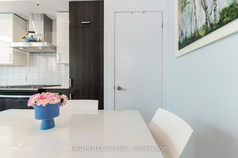 Photo 11 at 207 - 36 Howard Park Avenue, Roncesvalles, Toronto