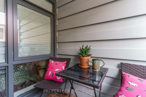 Photo 23 at 207 - 36 Howard Park Avenue, Roncesvalles, Toronto
