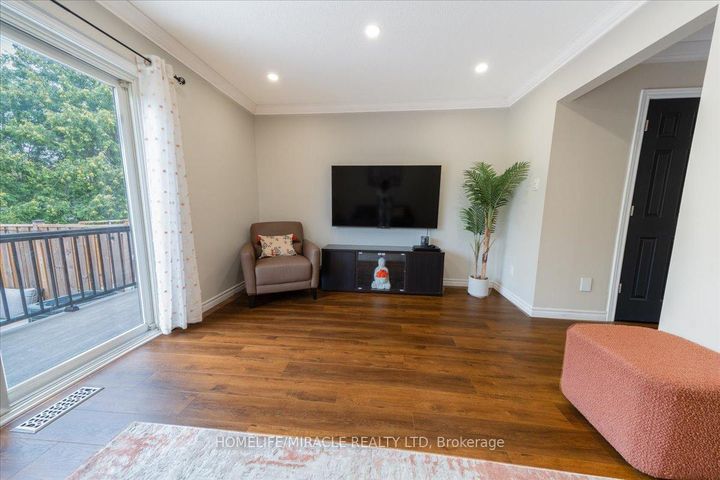 Photo 14 at 1548 Westminster Place, Mountainside, Burlington