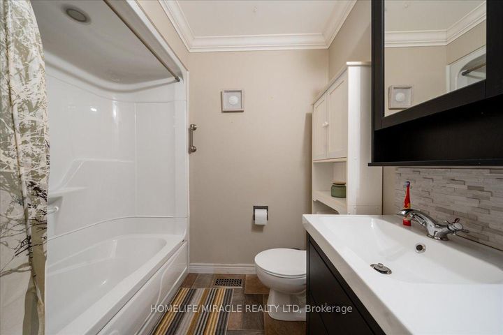 Photo 33 at 1548 Westminster Place, Mountainside, Burlington