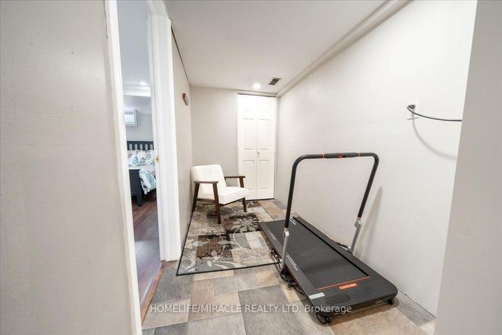 Photo 41 at 1548 Westminster Place, Mountainside, Burlington