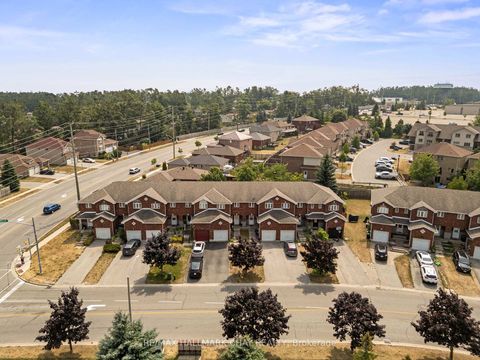 Photo 1 at 243 Stanley Street, East Bayfield, Barrie Photo 1 at 243 Stanley Street, East Bayfield, Barrie