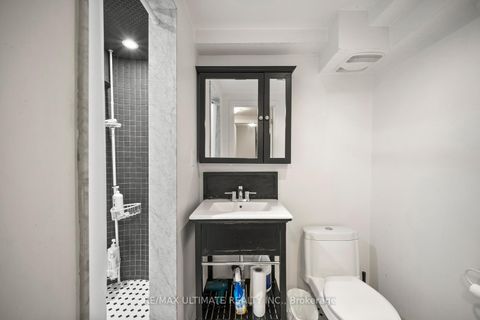 Photo 27 at 210 Ridgefield Crescent, Maple, Vaughan