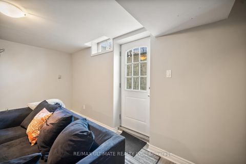 Photo 28 at 210 Ridgefield Crescent, Maple, Vaughan