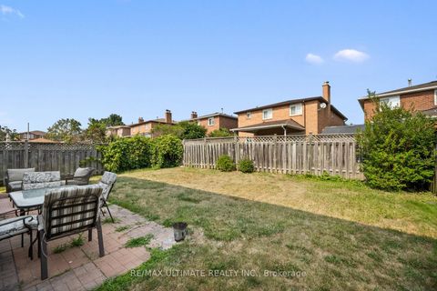 Photo 29 at 210 Ridgefield Crescent, Maple, Vaughan