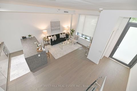 Photo 10 at 102 - 161 Roehampton Avenue, Mount Pleasant West, Toronto